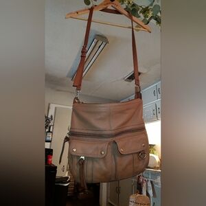 Fossil Brown Leather Shoulder Bag with Adjustable Strap